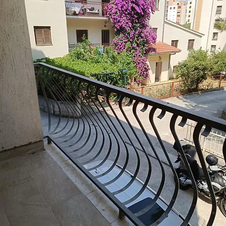 Apartment Mira Split